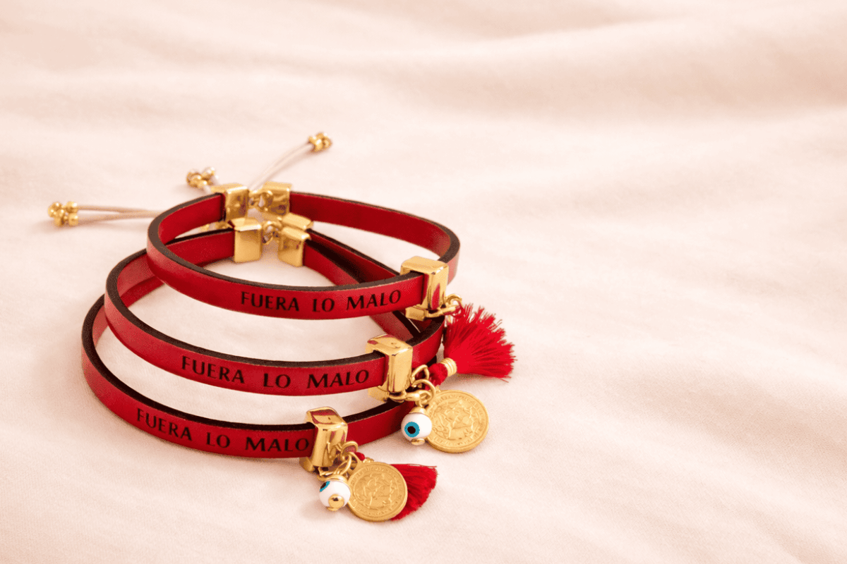 coleccion amuleto